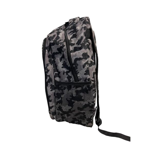 NEW 17” BACKPACK Zip Storage Mesh Side Pockets Gray Black Camo Sport Camp Travel - Picture 3 of 5